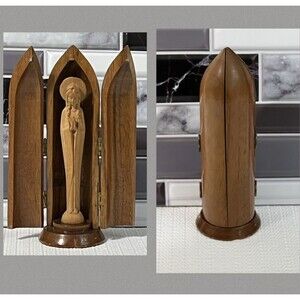 Blessed Virgin Mary Wood Carving 3-D Encased Hinged Capsule Made in Italy